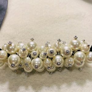 Handmade pearl ribbon necklace